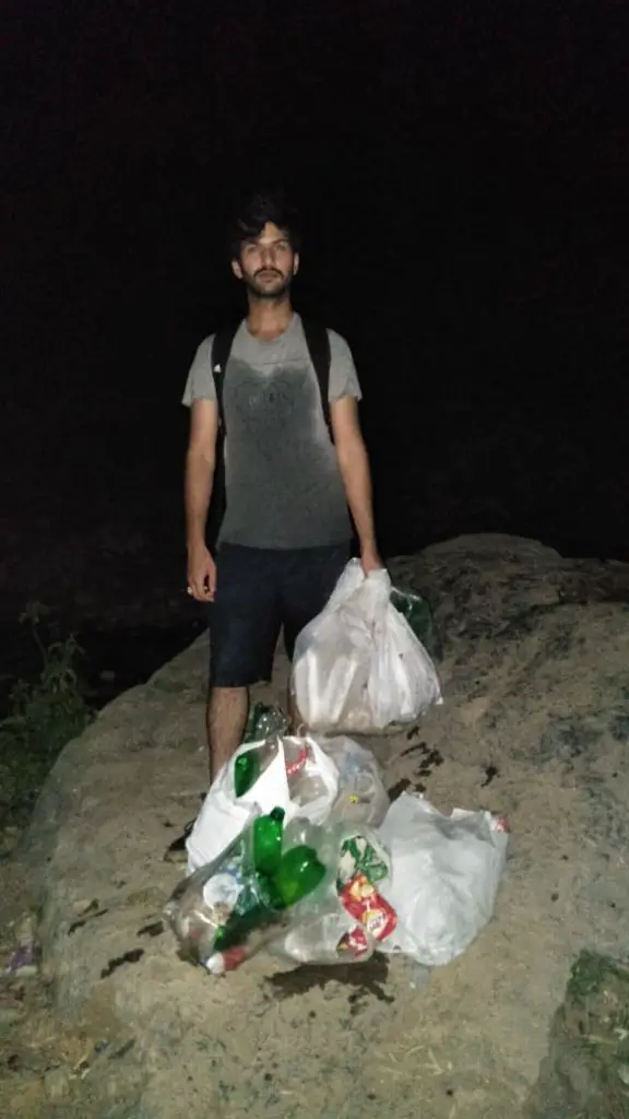 Cleanliness-at-Burit-Waterfall-Margalla-Hills