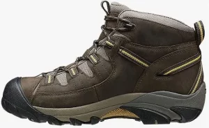 best hiking boots for flat feet