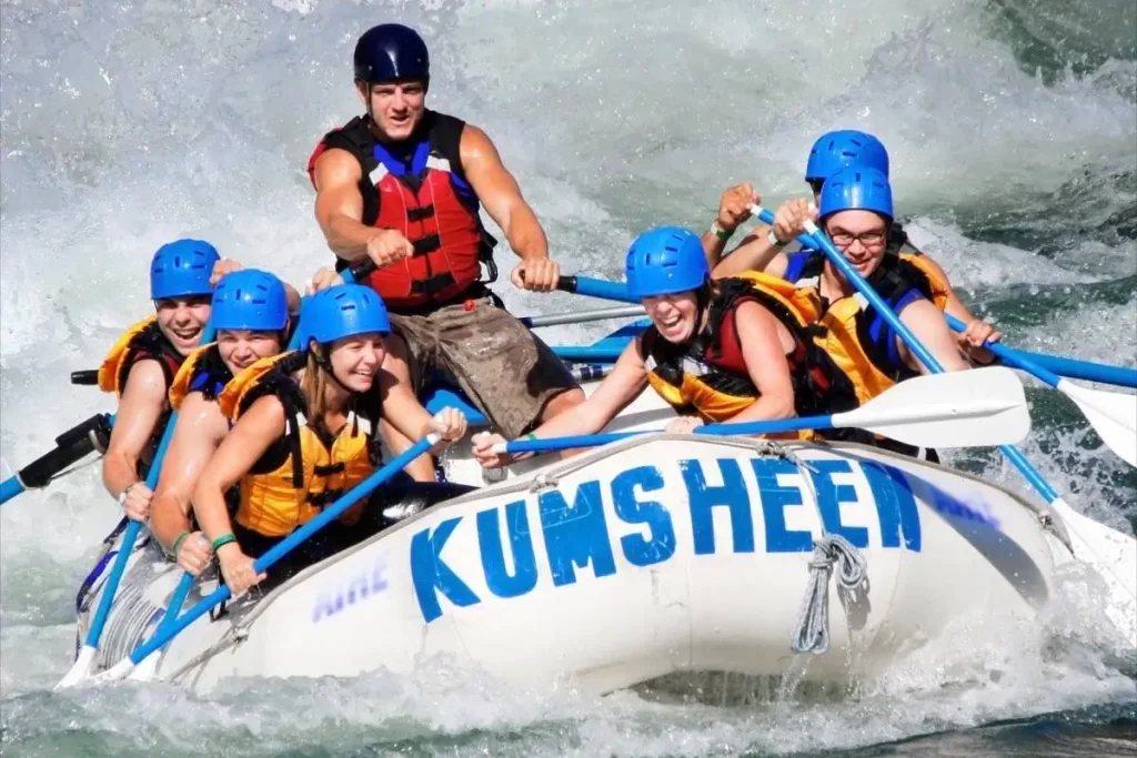 Kumsheen-Rafting-Resort